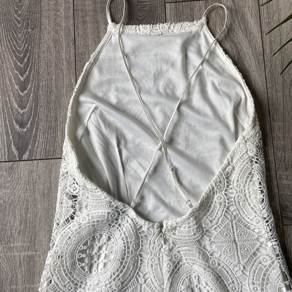 White Pattern Dress - Picture 11 of 12